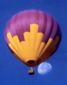 hot air balloon with moon